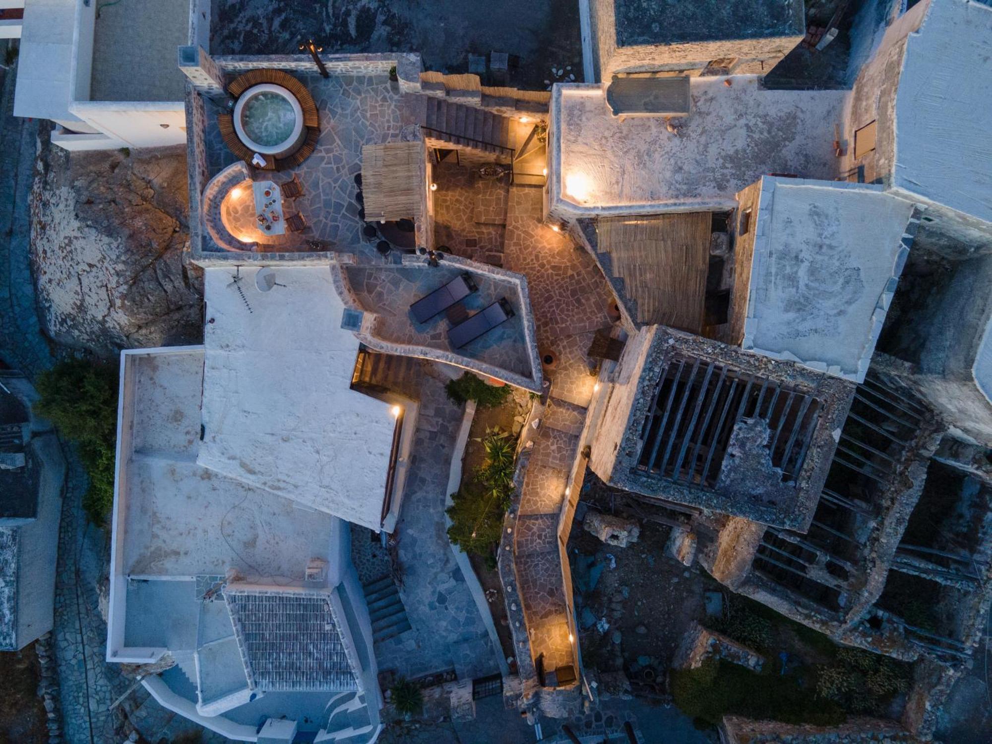Themed House "Castle Halaros" View 17Th Century Villa Glinado Naxos Exterior foto